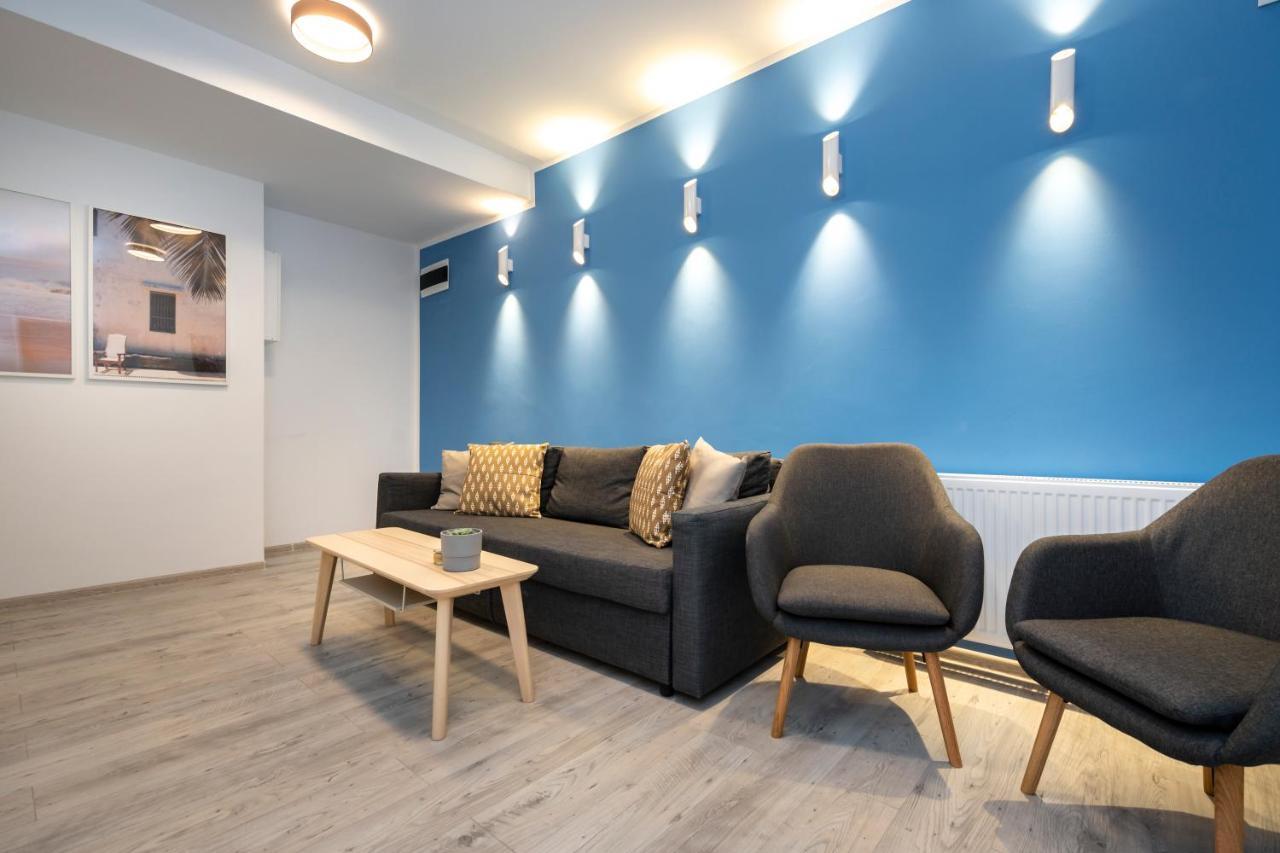Blue Design Apartament In Magheru Бухарест Екстер'єр фото