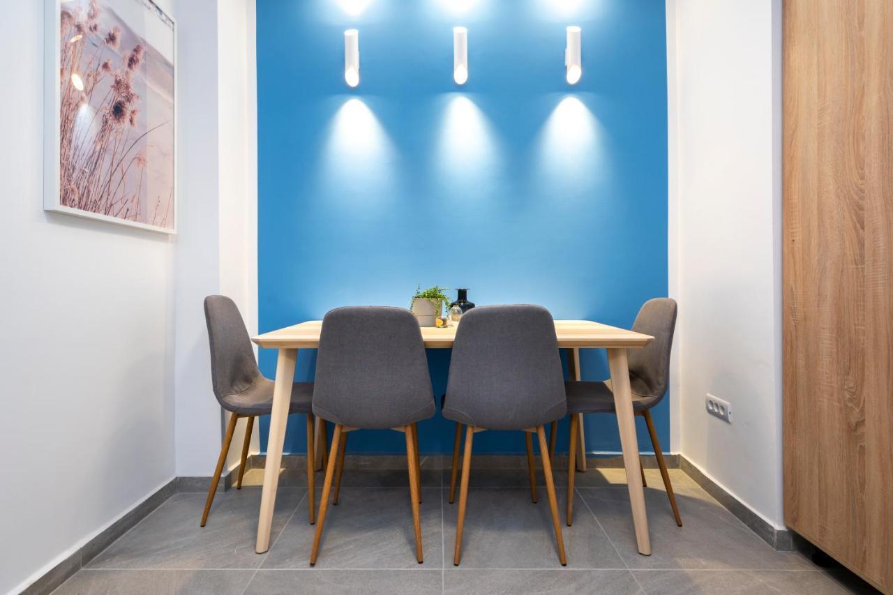 Blue Design Apartament In Magheru Бухарест Екстер'єр фото